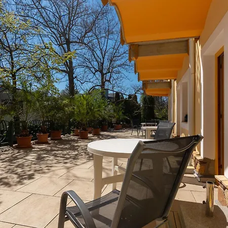 Castle House Gasthuis