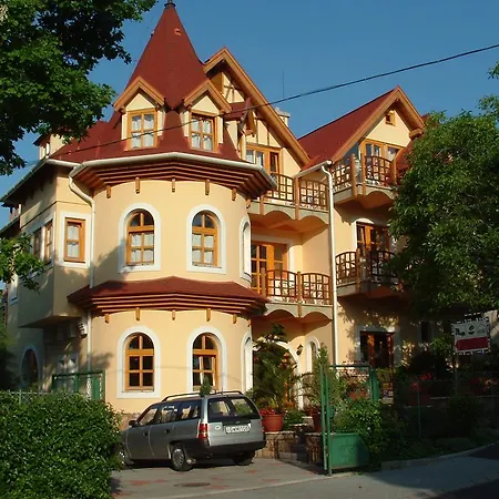 Pensjonat Castle House