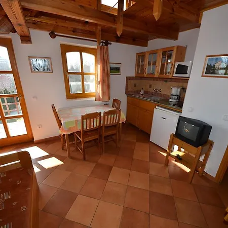 Pensjonat Castle House *