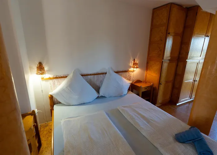 Castle House באלאטונפורד