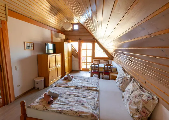 Castle House Gasthuis Balatonfüred